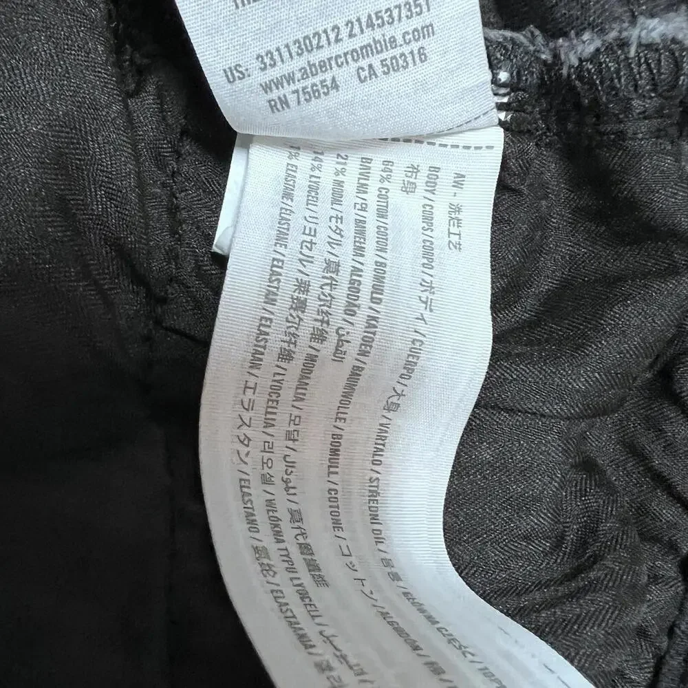 Hollister Skinny Jeans Men’s Black Distressed Pockets Size 29x30